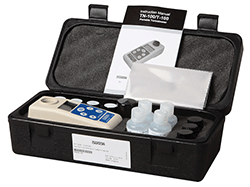 Oakton® T-100 Turbidity Meter (Handheld, Waterproof, with Standards)
